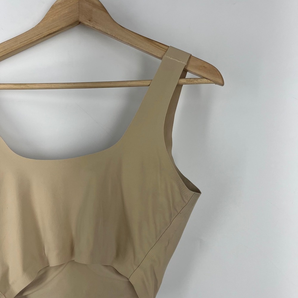 SKIMS Womens Seamless Scoop‎ Neck Bralette Sand Beige Wireless Bra - Picture 8 of 12